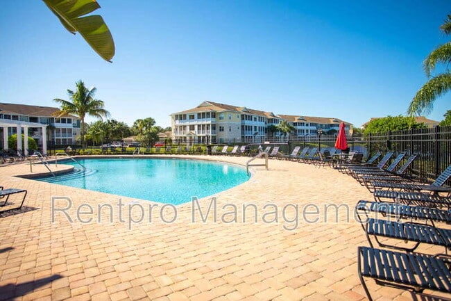 Foto del edificio - 4802 51st St W