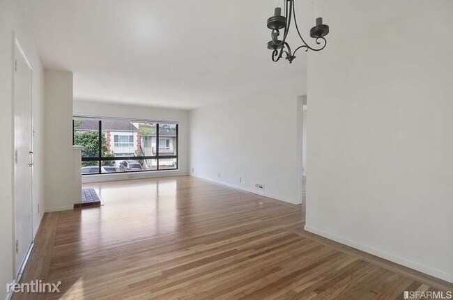 Building Photo - 2 br, 1.5 bath House - 1083 S Mayfair Ave