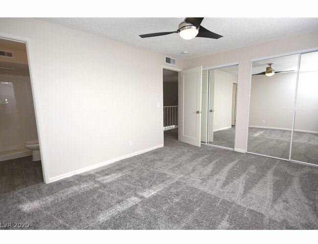 Building Photo - 7165 Bridgeview Ave