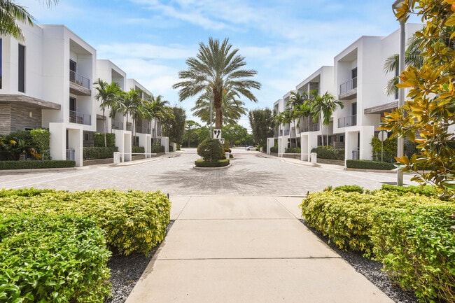 Foto del edificio - 4030 NW 18th Way