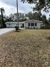 Building Photo - 311 Live Oak Ave