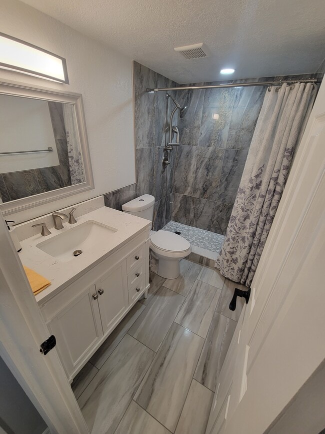 Main bathroom - 1335 85th Ter N