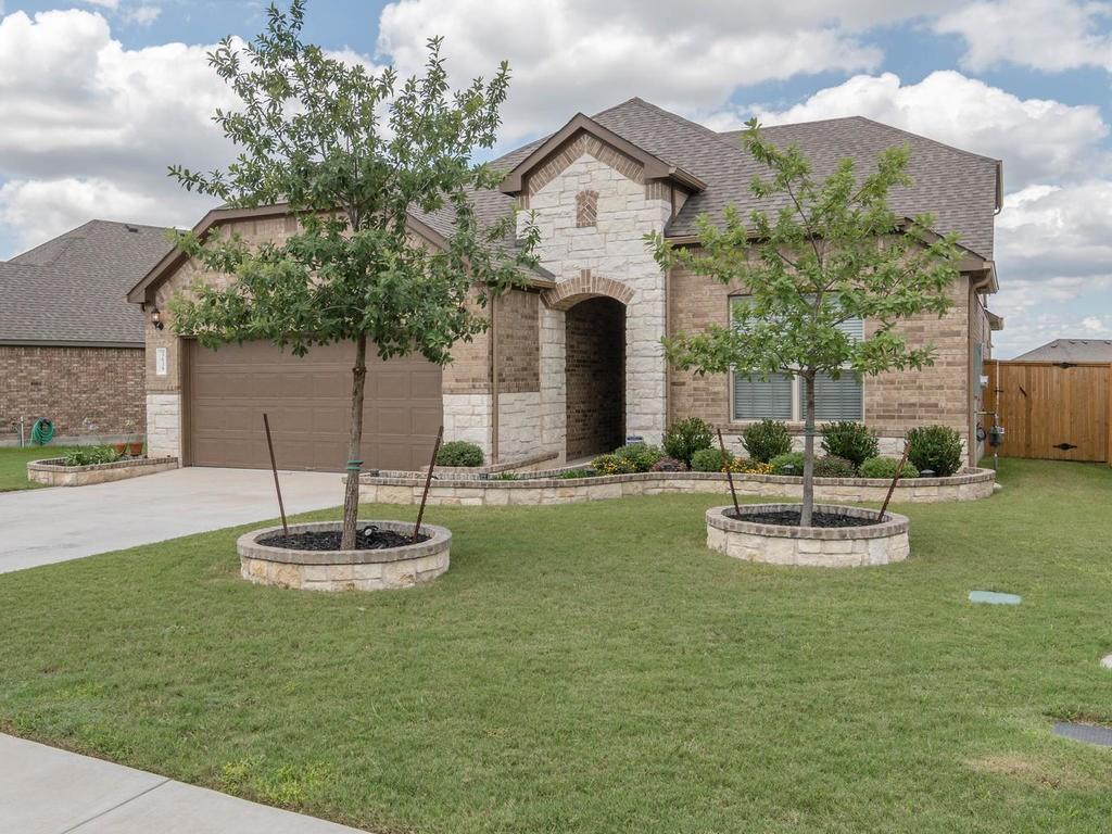Foto principal - 3638 Esperanza Dr