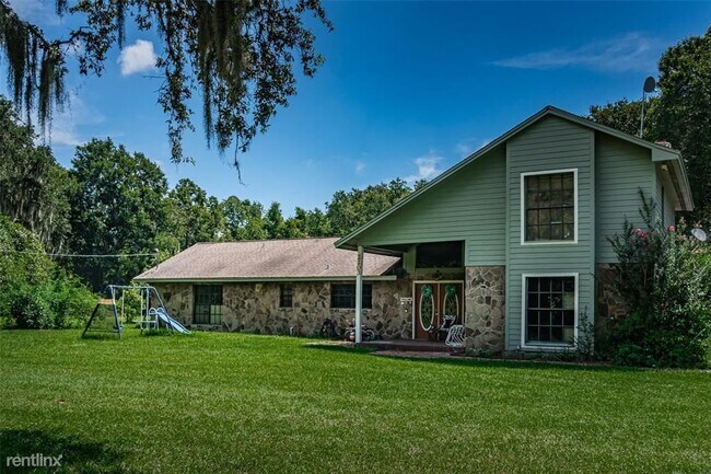 Building Photo - 5 br, 2 bath House - 2203 i Harvill Lane