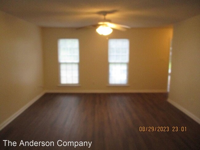 Building Photo - 3 br, 2 bath House - 2203 Beachview Dr.