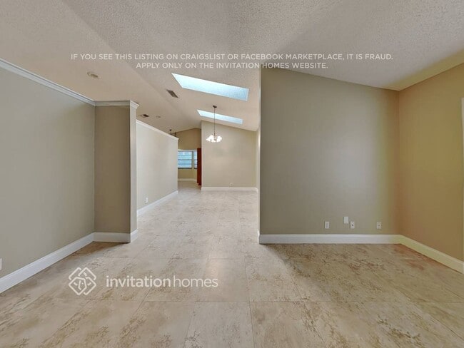 Building Photo - 8855 NW 47th Dr