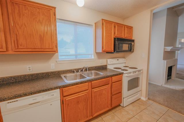 Foto del edificio - 10216 Lone Eagle Ct