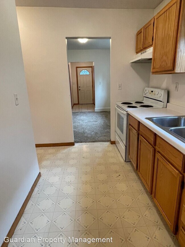 Building Photo - 1 br, 1 bath House - 4041 42nd Ave S