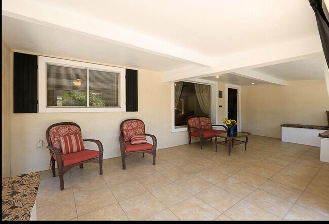 Foto del edificio - 3415 N 34th St