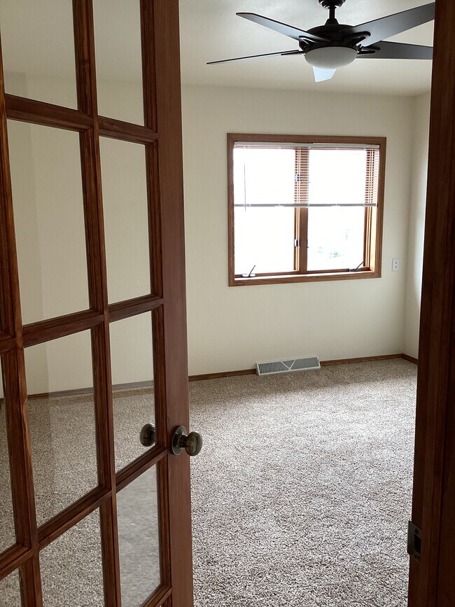 Foto del edificio - 2305 Parmenter St