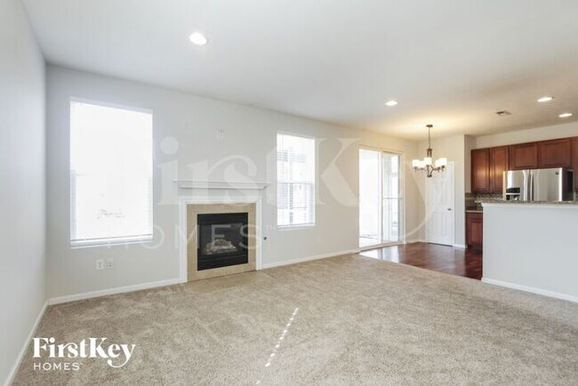 Foto del edificio - 12410 Guy Way