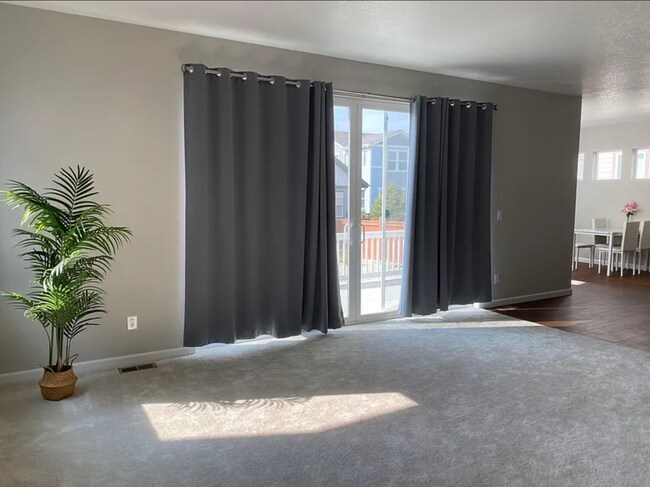 Foto del edificio - Modern Home in Hearthstone