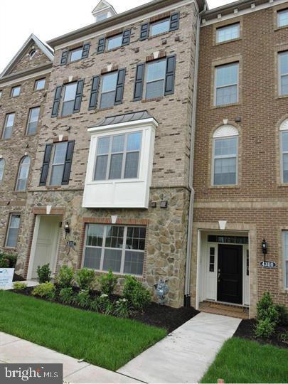 Foto principal - 43112 India Wharf Sq