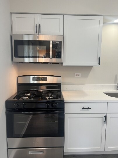 Foto del edificio - 389 N Wood Dale Rd