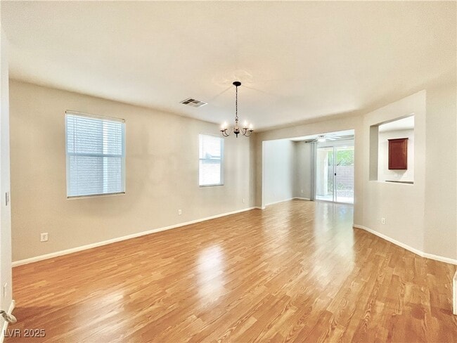 Building Photo - 10073 Pelham Park Ave