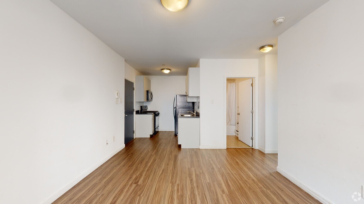 Photo - Montgomery Flats Apartments