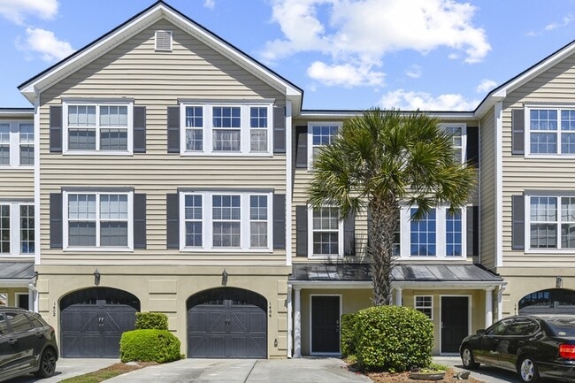 Photo - 1406 Hamlin Park Cir Townhome