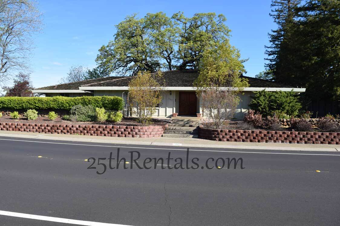 Primary Photo - 207 Diamond Oaks Rd