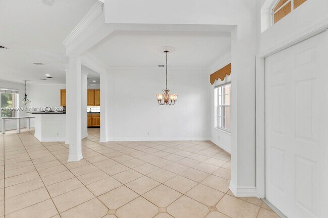 Building Photo - 12686 Little Palm Ln