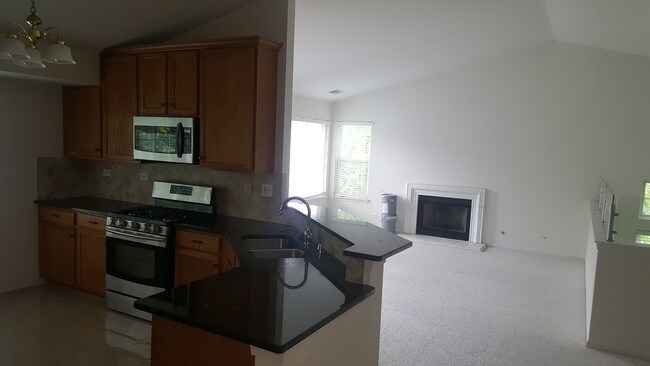 Building Photo - 2421 Palazzo Dr