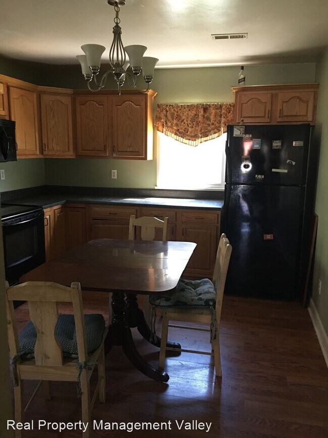 Foto del edificio - 2 br, 1 bath House - 302 18th Street
