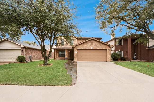 Foto del edificio - 15227 Western Skies Dr