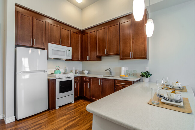 Building Photo - Westmont of La Mesa