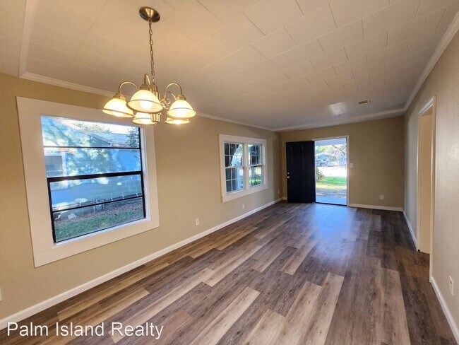 Foto del edificio - 2 br, 1 bath House - 105 Ruberia Ave