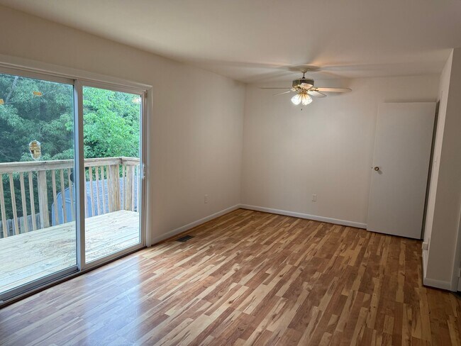 Foto del edificio - 5109 Pecan Dr