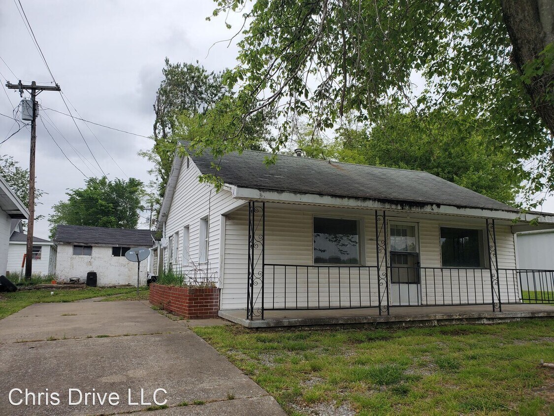Primary Photo - 3 br, 1 bath House - 7600 US HWY 62