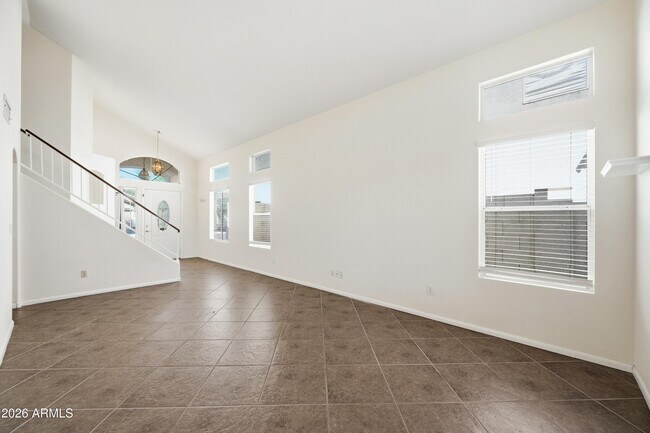Building Photo - 5011 W Kristal Way