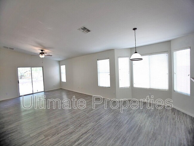 Building Photo - 981 S 242nd Dr