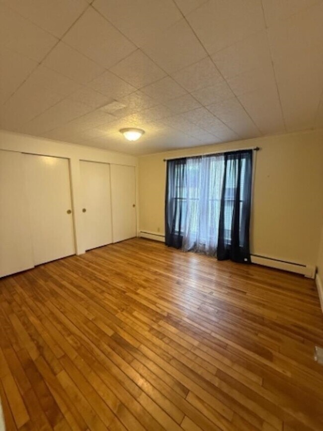 Foto del edificio - 604 Burgess St