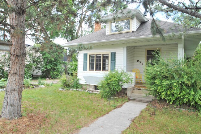 Foto del edificio - 271 Preston Ave