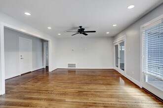 Building Photo - 3615 Murworth Dr