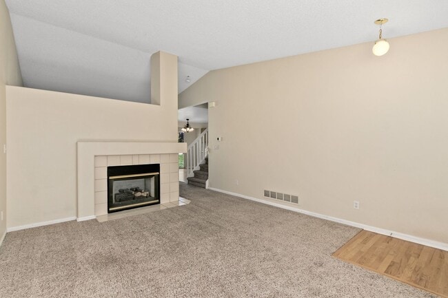 Building Photo - Centennial Home in Cherry Creek Schools