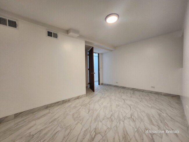 Foto del edificio - 207 N Parkside Ave