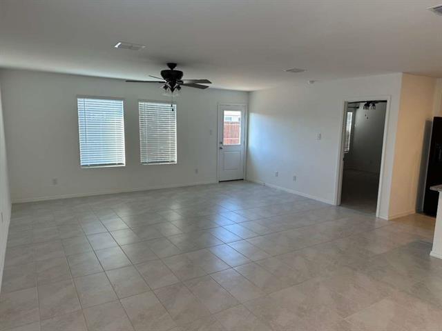 Foto del edificio - 1790 Courage Crk