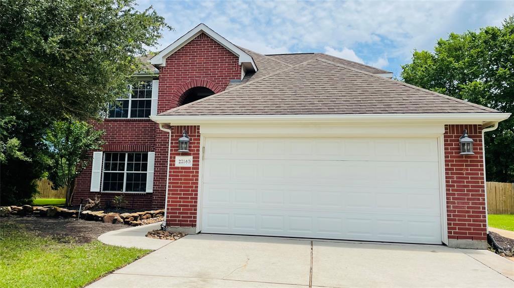 Primary Photo - 22140 Knights Cove Dr