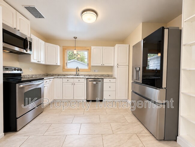 Foto del edificio - 3209 5th Ave S