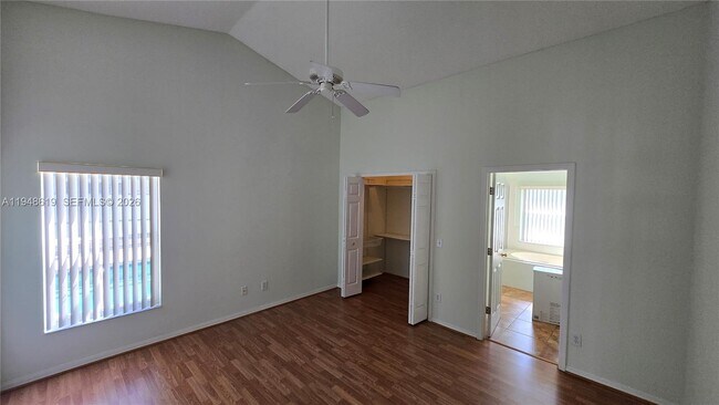 Building Photo - 180 Laurel Ridge Pass