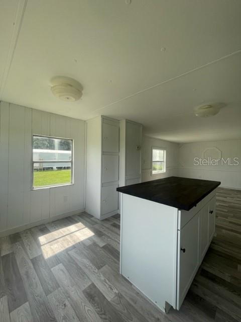 Foto del edificio - 3245 E Main St
