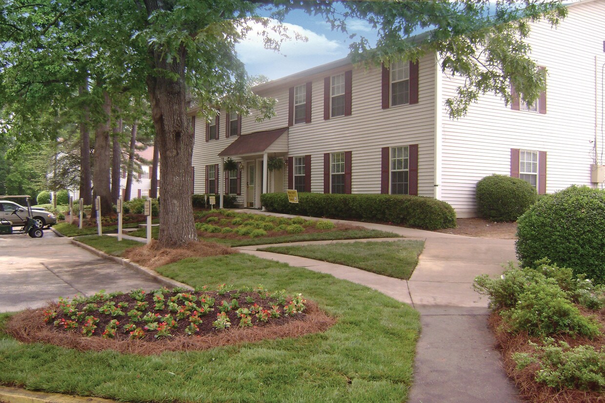 Country Squire Apartments Rentals Atlanta, GA