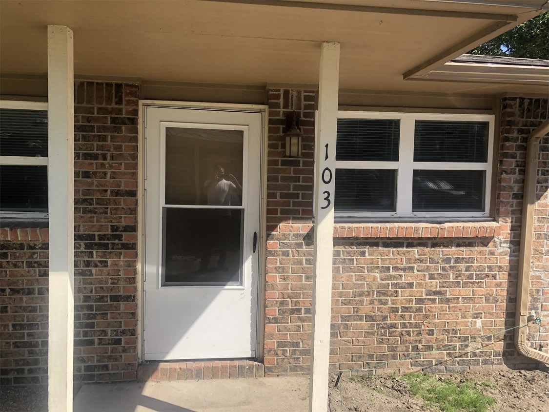 Foto principal - 1512 S Meridian Ave