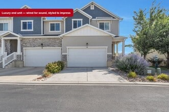 Building Photo - 44 N 2000 W