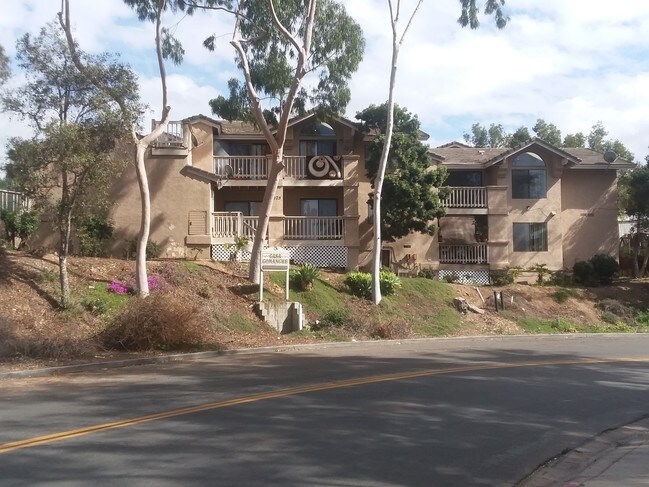 Foto del edificio - 5025 Comanche Dr
