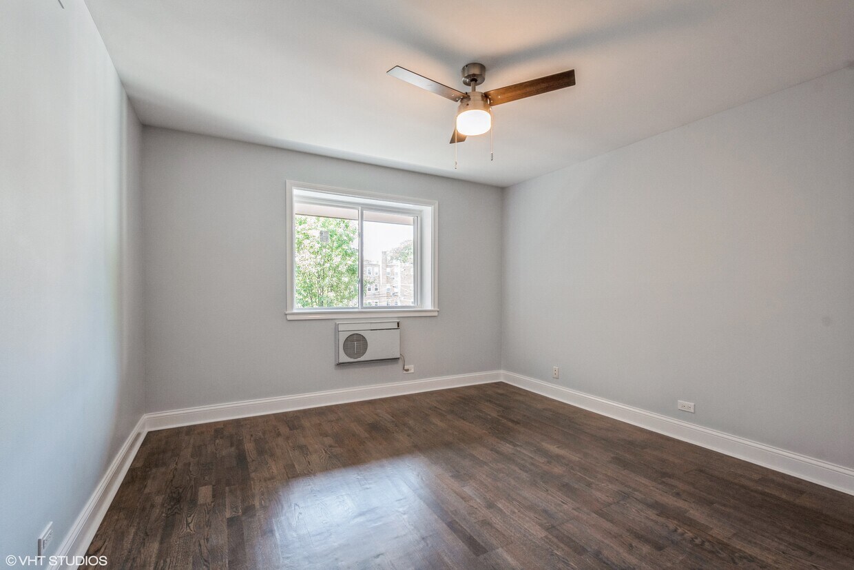 Bedroom1 - 930 Washington St