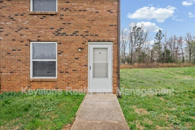 Building Photo - 1269-40 Stateline Rd