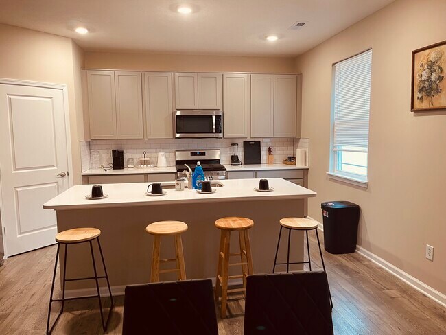 Shared kitchen - 6531 E Daisy Hill Ct