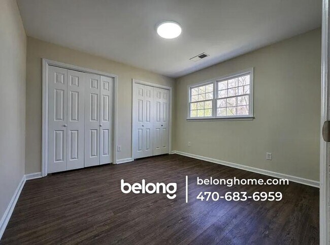 Foto del edificio - 2485 Zachary Woods Dr NW